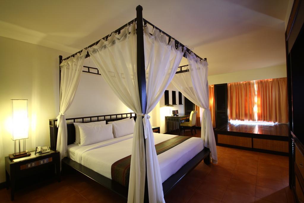 Avantika Boutique Hotel Patong Exterior photo